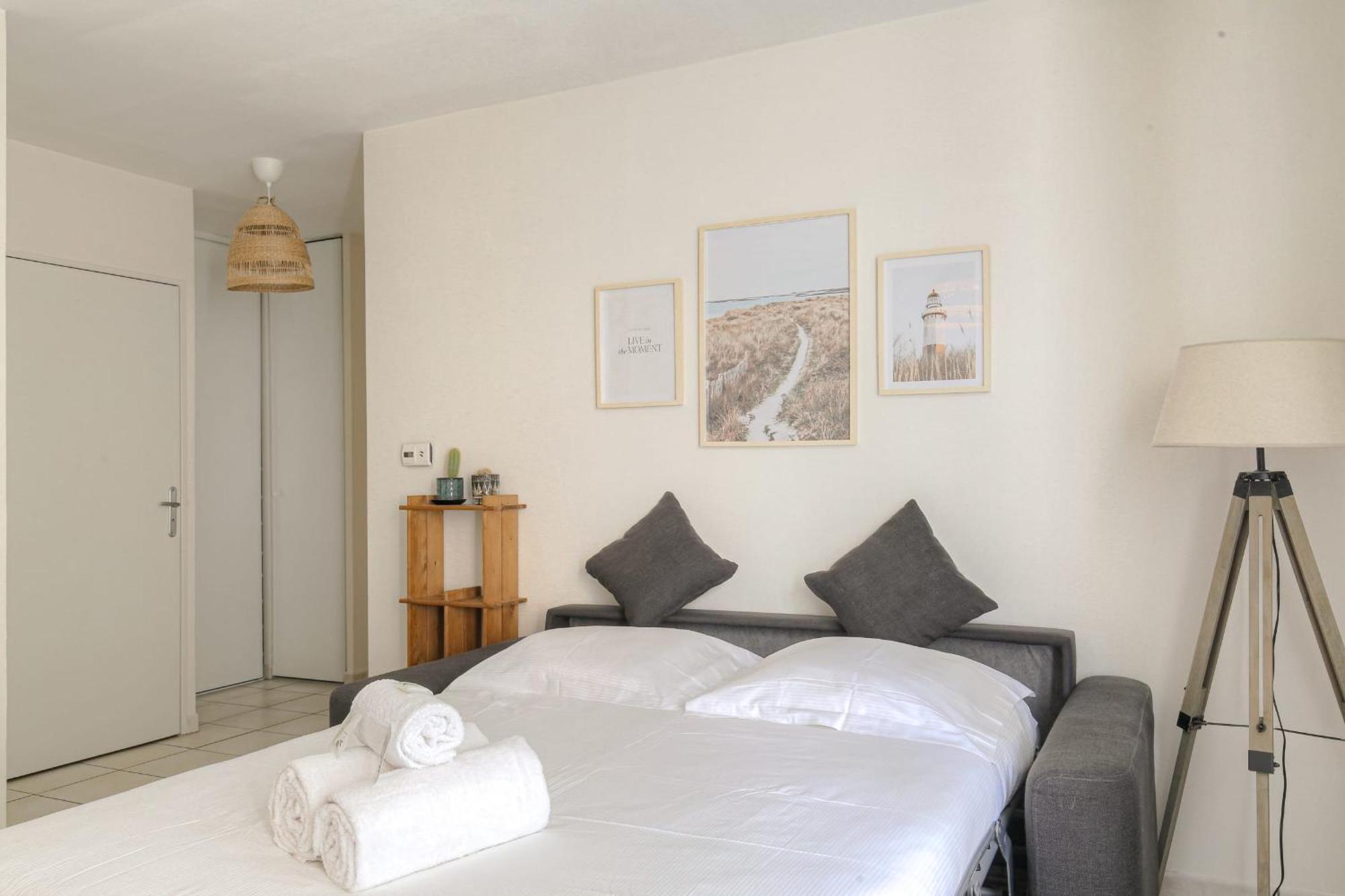 Le Calme Et Cosy Avec Parking Gratuit Apartment Lyon Exterior foto