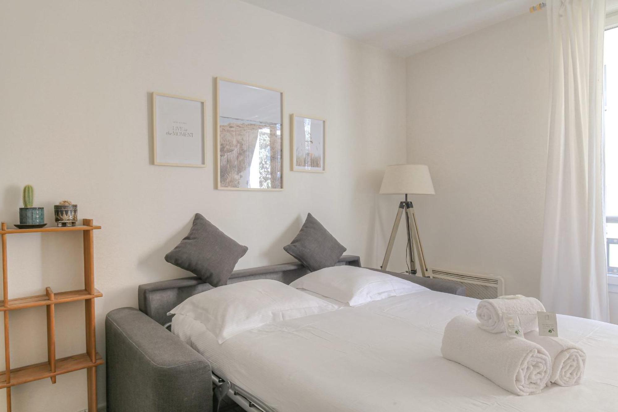 Le Calme Et Cosy Avec Parking Gratuit Apartment Lyon Exterior foto