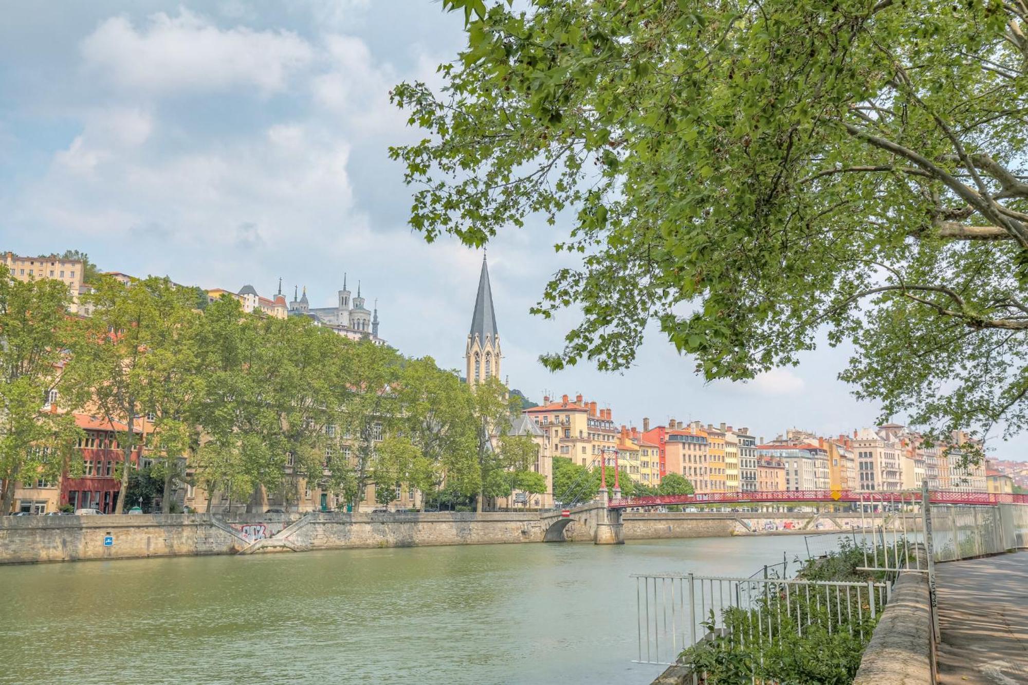 Le Calme Et Cosy Avec Parking Gratuit Apartment Lyon Exterior foto